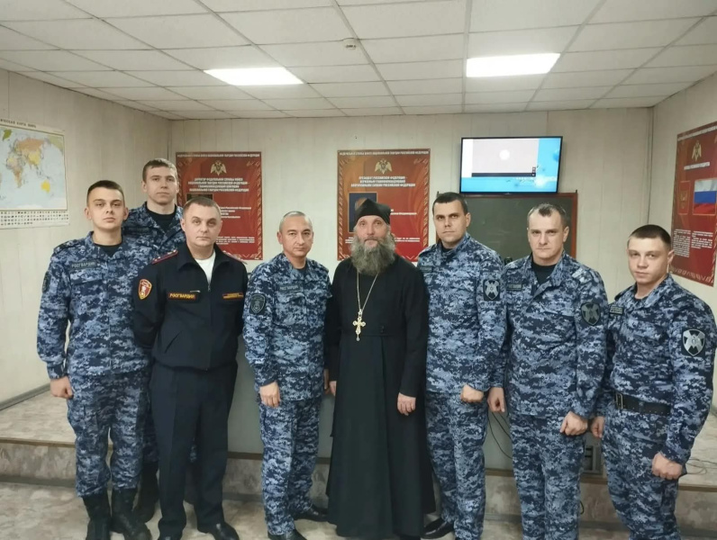 Руководитель отдела по взаимодействию с вооруженными силами и правоохранительными органами принял участие в торжественном собрании, приуроченном к Дню вневедомственной охраны