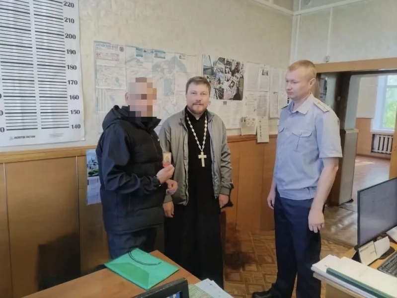 Благочинный Петропавловского округа посетил учреждение УФСИН и провел беседы с осужденными   