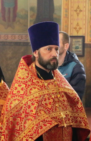священник Димитрий Харин