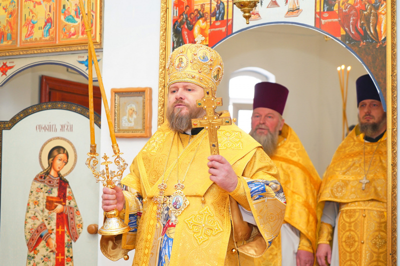 Архиерейское богослужение в Советском 