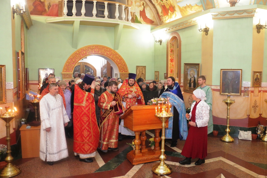 В селе Сростки прошел престольный праздник