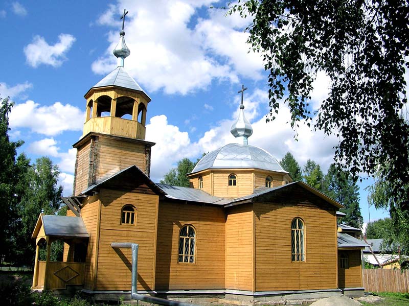 Храм Святой Троицы села Красногорское Красногорского района