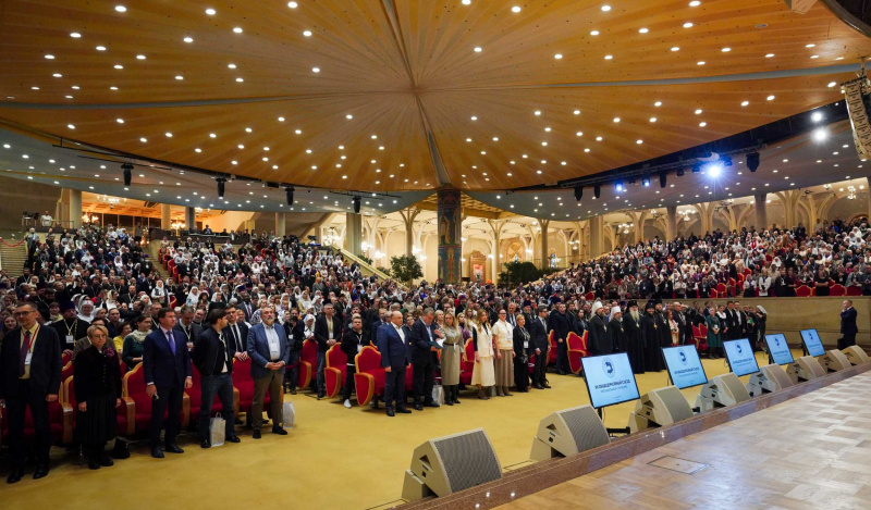 Представители Бийской епархии приняли участие в пленарном заседании XII Общецерковного съезда по социальному служению в Москве