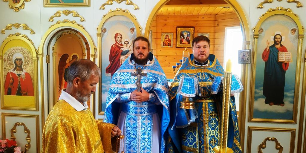 Престольный праздник в Казанском храме села Новопокровка 