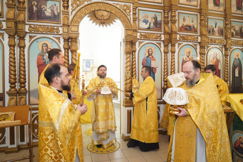 Архиерейское богослужение в селе Солонешное
