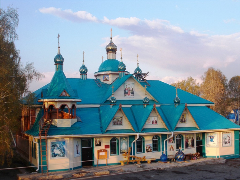 Храм святителя Николая Чудотворца села Солтон Солтонского района