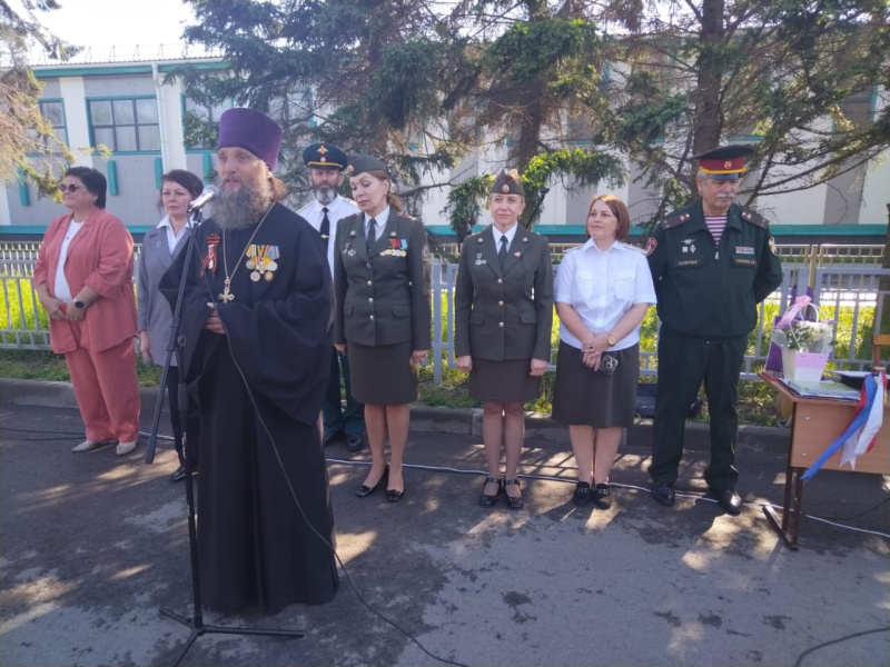 Руководитель отдела по взаимодействию с вооруженными силами и правоохранительными органами принял участие в торжественном построении воспитанников Кадетской школы 