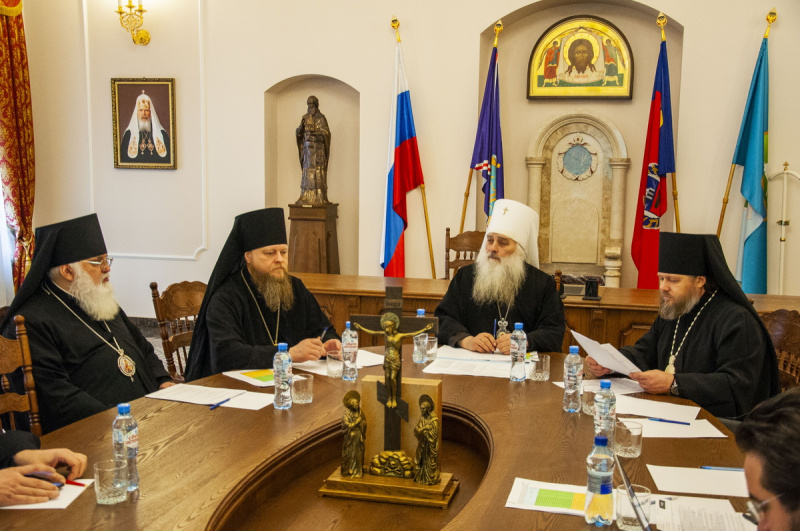 Епископ Серафим принял участие в заседании архиерейского совета Алтайской митрополии