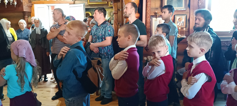 Воспитанники детской воскресной школы совершили паломническую поездку в Горно-Алтайск