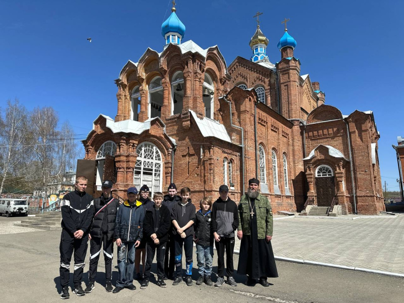 На Светлой седмице руководитель отдела по взаимодействию с вооруженными силами и правоохранительными органами провел ряд мероприятий и встреч 