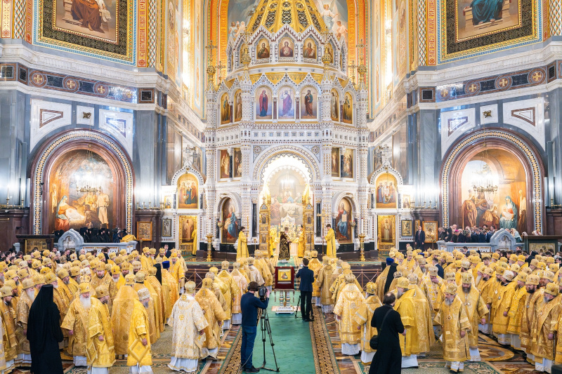 В 15-ю годовщину интронизации Святейшего Патриарха Кирилла епископ Серафим сослужил Его Святейшеству за Божественной литургией