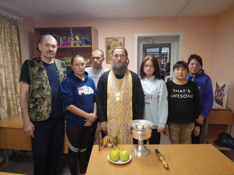 Помощник благочинного города Бийска по тюремному служению провел занятие в Исправительном Центре ФКУ КП №2, посвященное празднику Преображения Господня