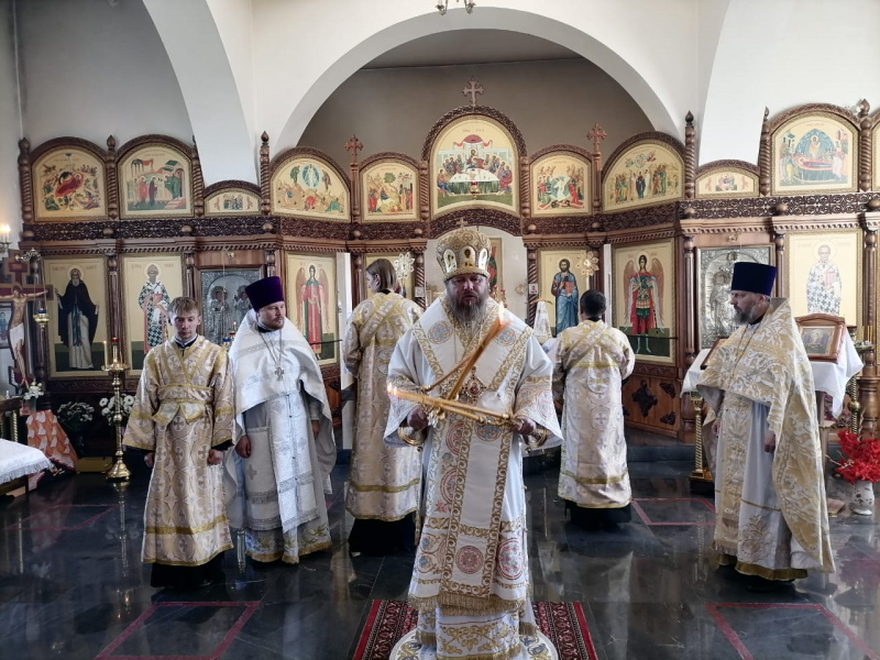 Архиерейское Богослужение в Петропавловском