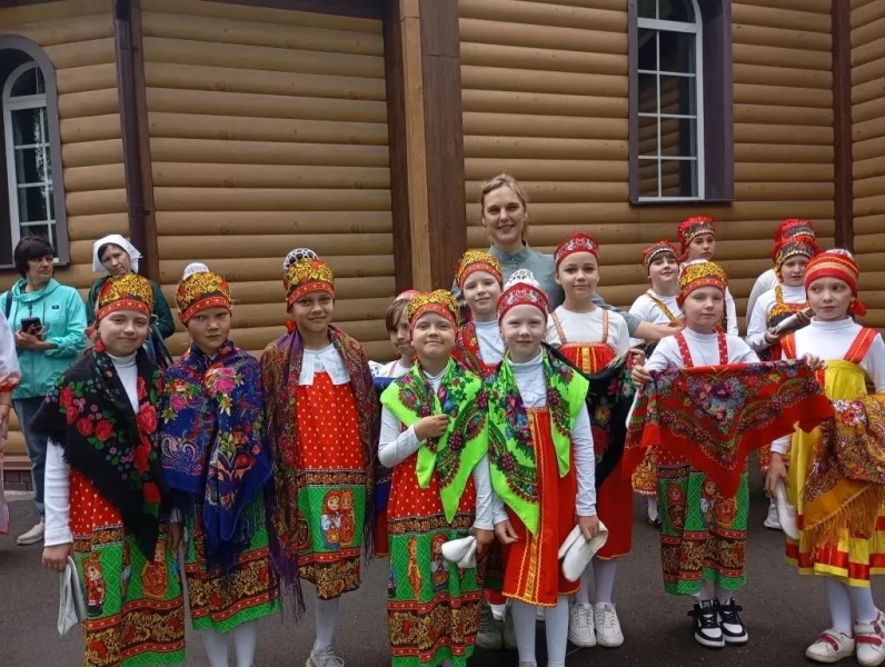В храме Святой Троицы села Малоугренево прошли традиционные «Троицкие дни»