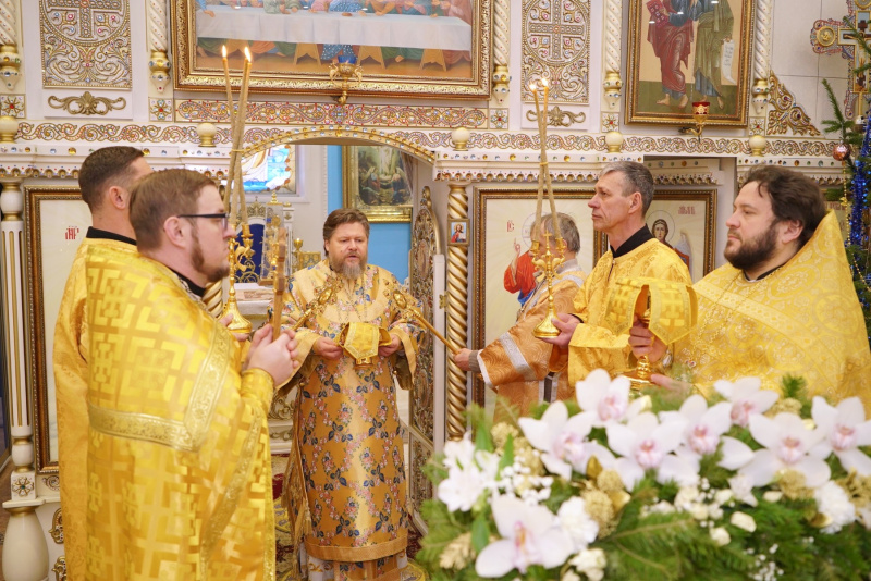 В праздник Обрезания Господня епископ  Серафим совершил Божественную литургию в храме Покрова Божией Матери города Бийска