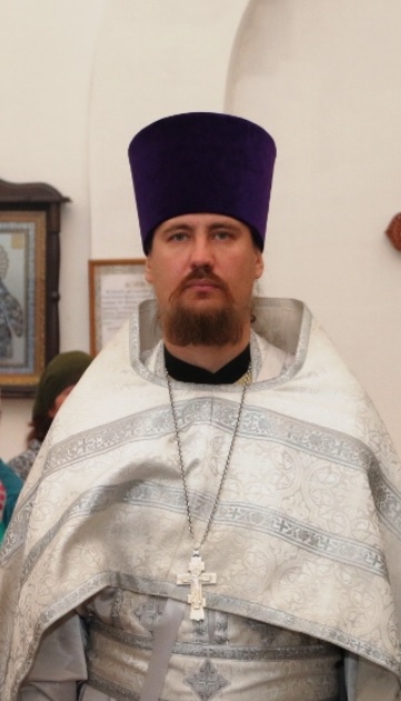 священник Иоанн Ступишин