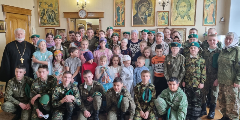  В храме Покрова Пресвятой Богородицы села Алтайское прошел детский утренник, посвященный Рождеству Христову 