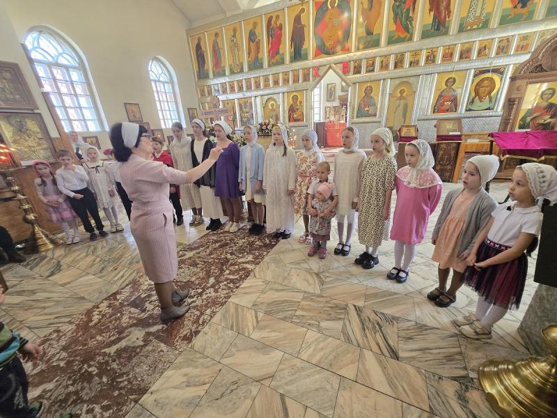 В Пантелеимоновском соборе города Белокурихи состоялся пасхальный концерт воскресной школы 