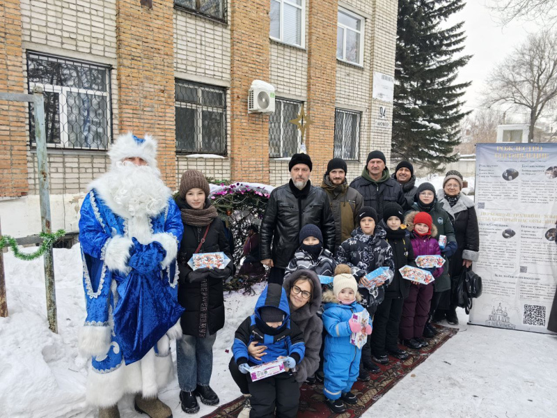 На территории Введенской монашеской общины города Бийска состоялось открытие Рождественского вертепа  