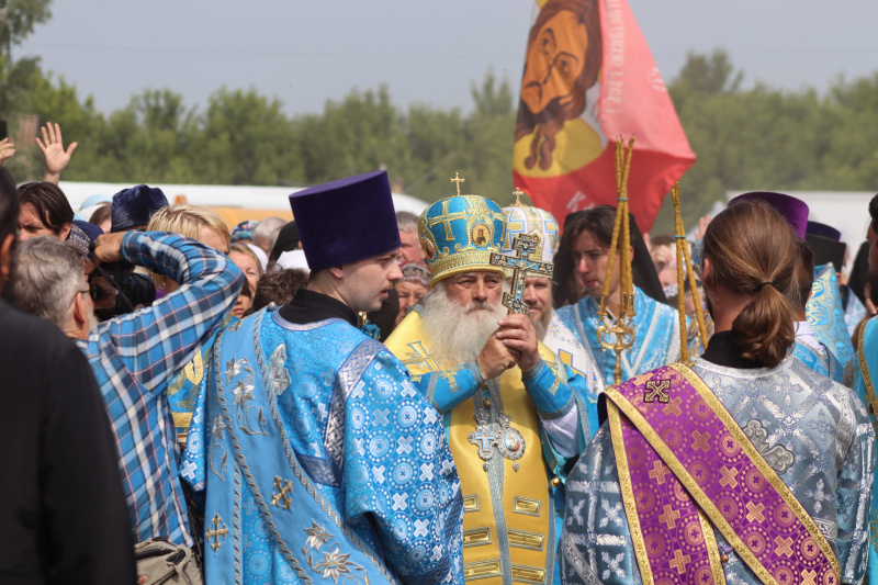 Епископ Серафим принял участие в торжествах в честь Коробейниковского образа Пресвятой Богородицы