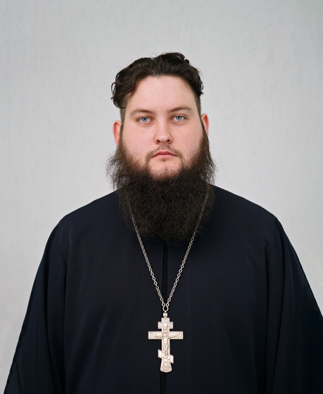 священник Александр Лобанов