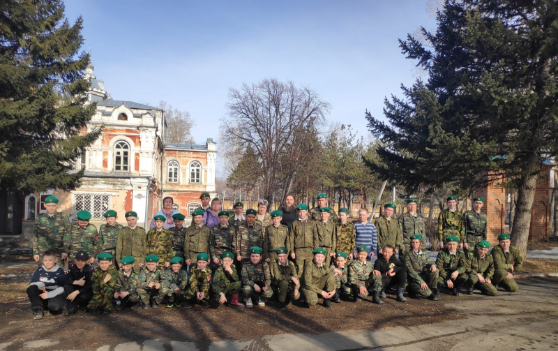 Юные пограничники клуба «Святогор» села Алтайское, посетили музей истории Алтайской Духовной миссии