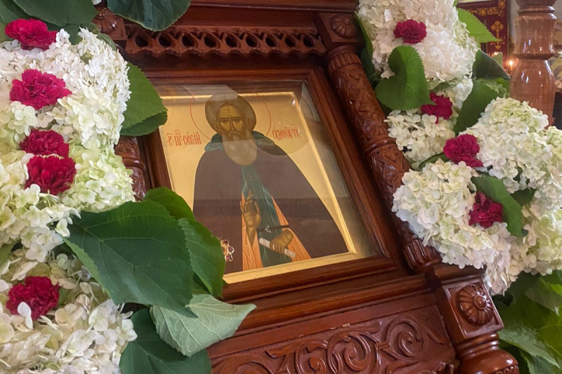 В храме преподобного Сергия Радонежского села Верх-Катунское состоялся престольный праздник 