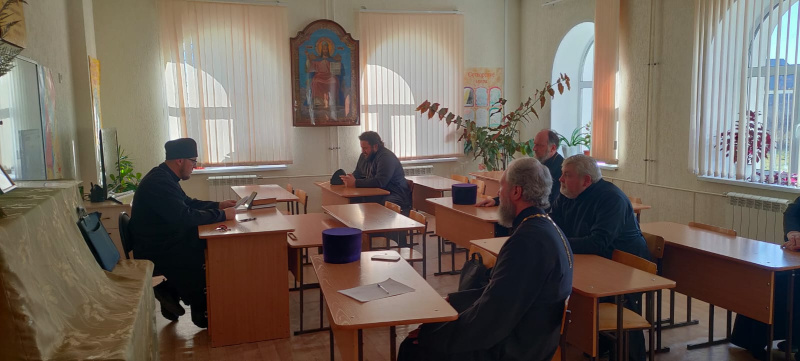 Руководитель отдела по взаимодействию с казачеством провел вебинар на тему: «Религиозное сознание казачества» 