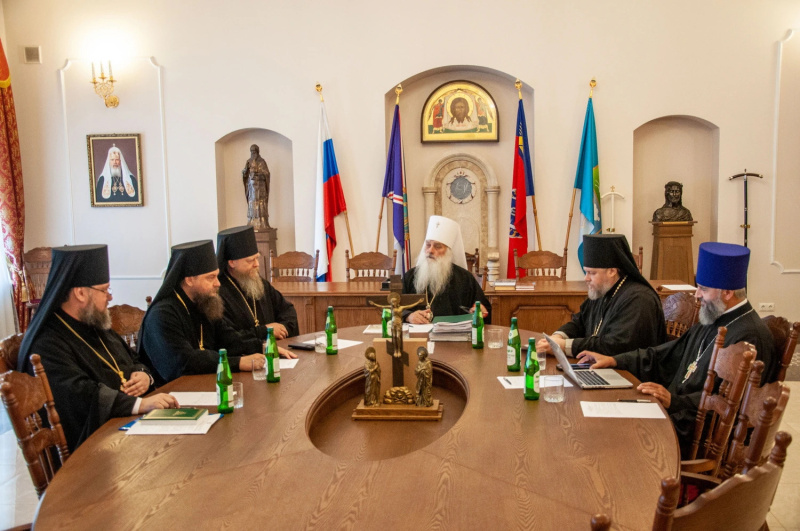 Епископ Серафим принял участие в заседании Архиерейского совета Алтайской митрополии