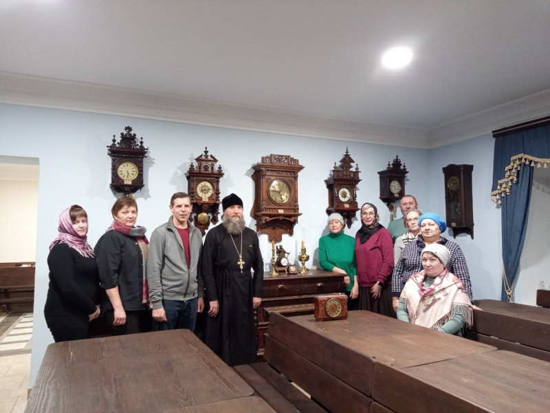  Группа представителей "Союза добровольцев Донбасса", посетила Бийское Архиерейское подворье