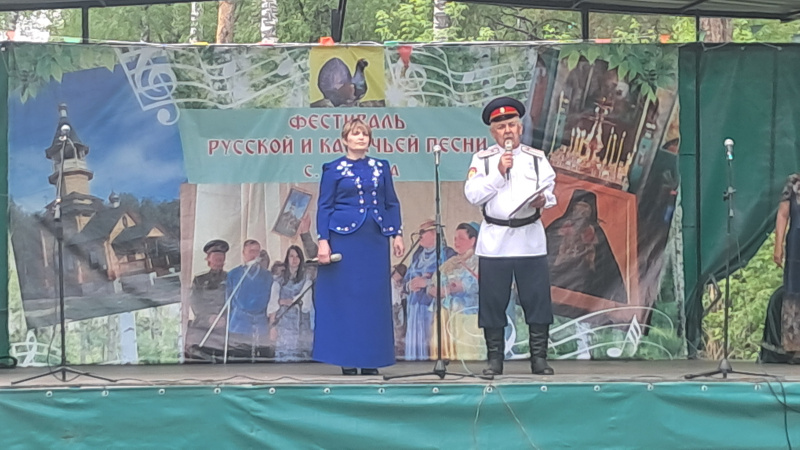 В селе Акутиха прошел традиционный фестиваль русской и казачьей песни 