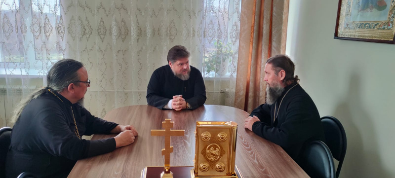 Епископ Серафим провел рабочее совещание в Бийском епархиальном управлении 