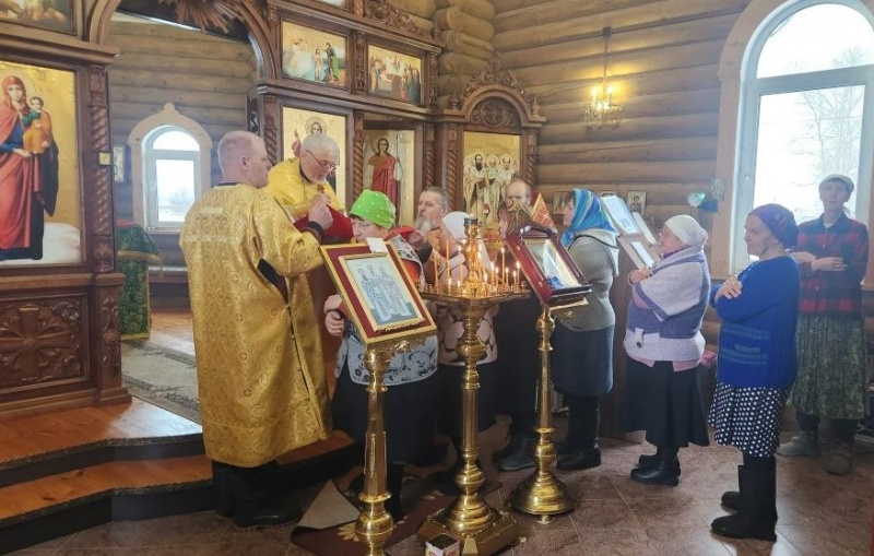 В храме Трёх святителей села Шульгин Лог прошел престольный праздник 